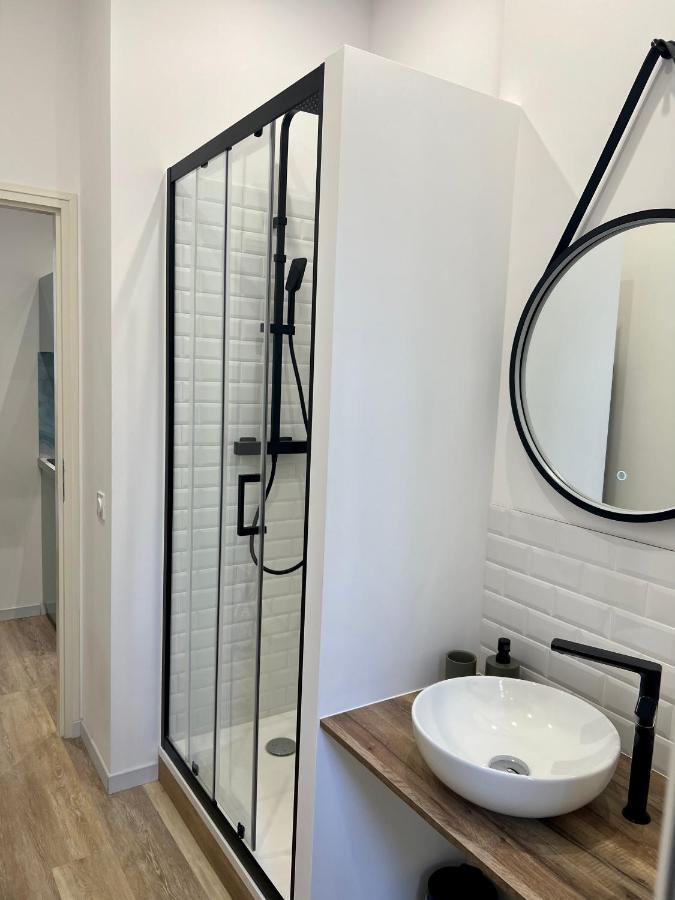 Charmant 3 Pieces A Nizza Exterior foto