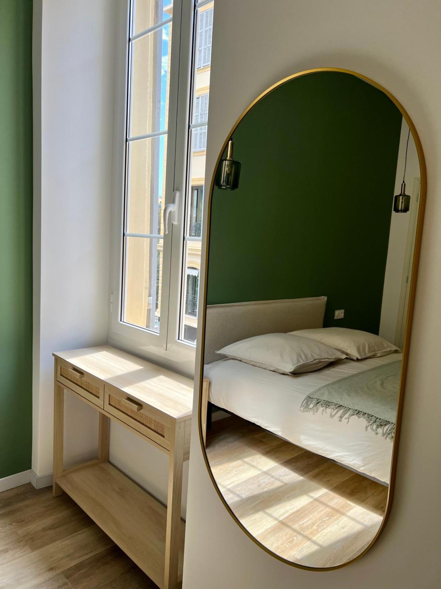 Charmant 3 Pieces A Nizza Exterior foto